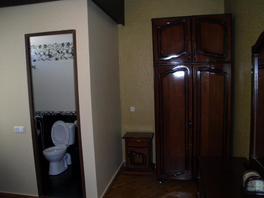 Suliko Guest House Batoumi Extérieur photo