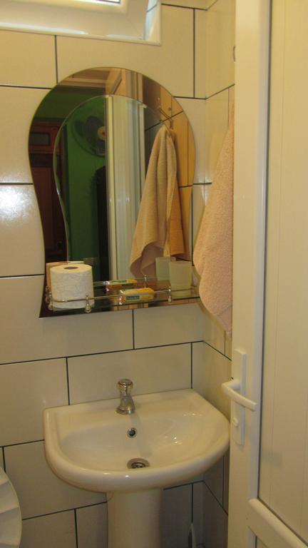Suliko Guest House Batoumi Chambre photo