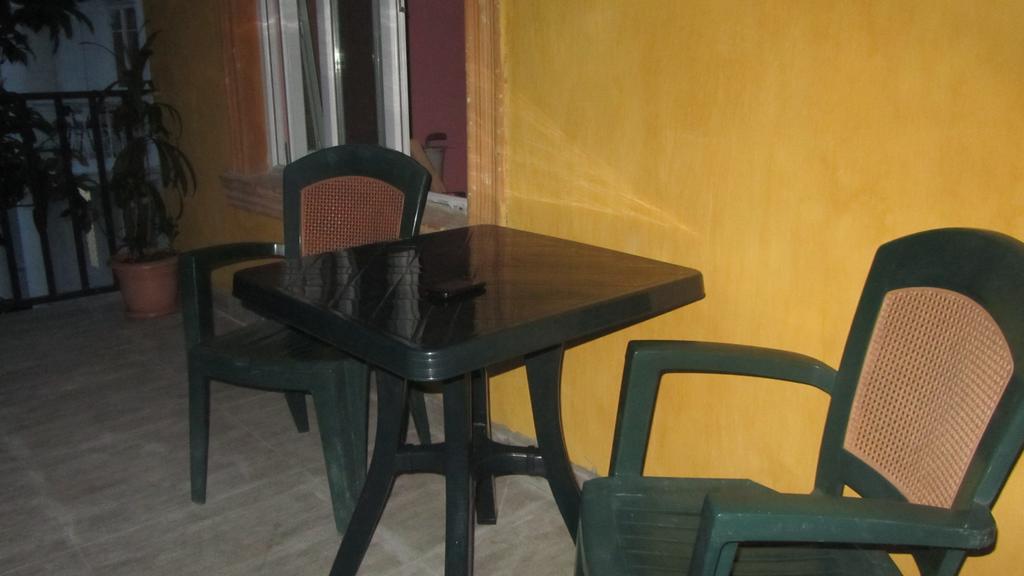 Suliko Guest House Batoumi Chambre photo