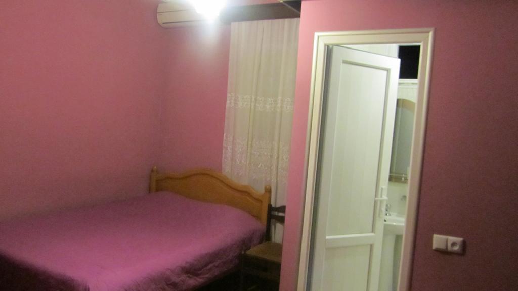 Suliko Guest House Batoumi Extérieur photo