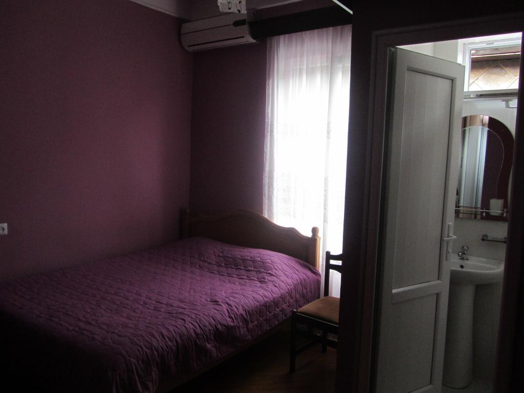 Suliko Guest House Batoumi Extérieur photo